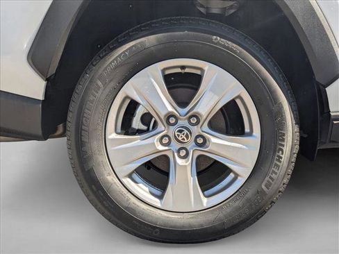 Used 2025 Toyota RAV4 LE image 22