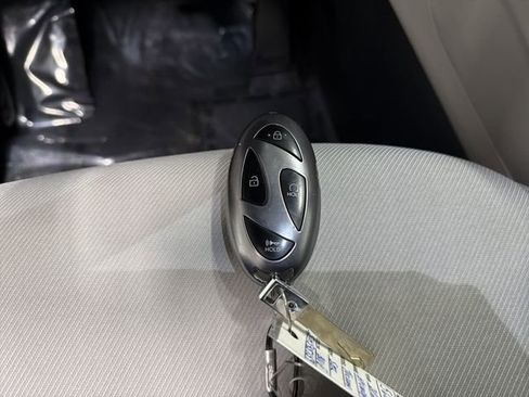 Used 2025 Hyundai Tucson SEL FWD image 30