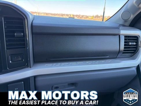 New 2026 Ford F350 XLT w/ XLT Premium Package AWD/4WD image 40