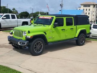 Used 2021 Jeep Gladiator Overland w/ Popular Equipment Package AWD/4WD video 1