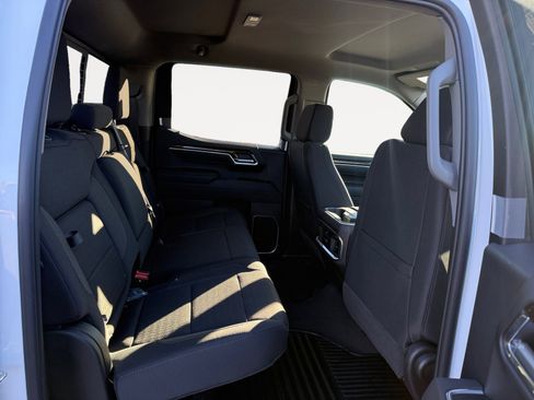 New 2026 GMC Sierra 1500 Elevation w/ Preferred Package image 18