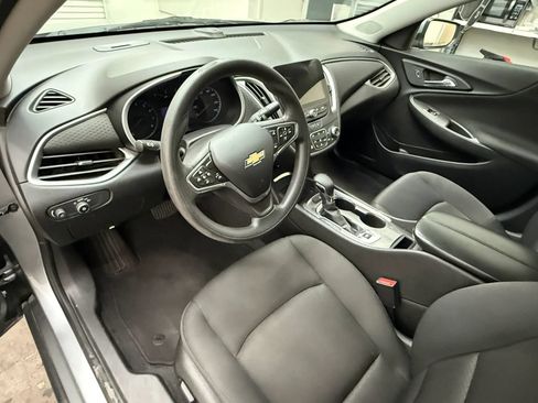 Used 2023 Chevrolet Malibu LT FWD image 16