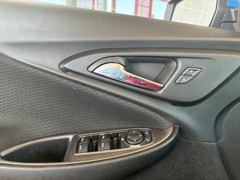 Used 2023 Chevrolet Malibu LT FWD image 12