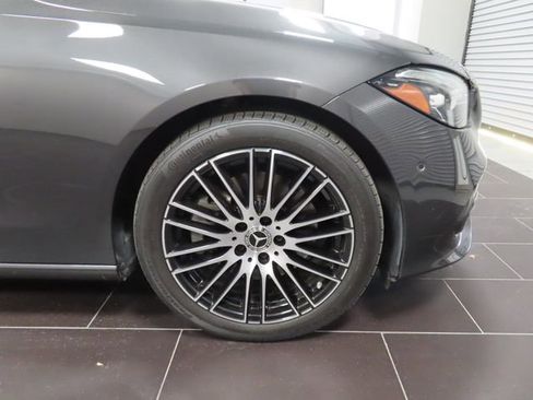 Used 2022 Mercedes-Benz C 300 Sedan image 19