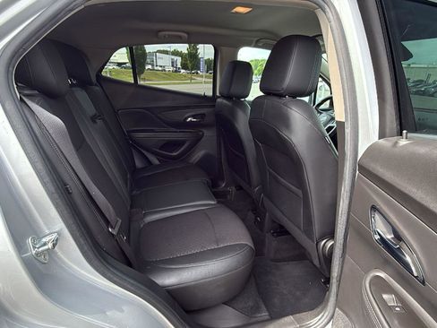 Used 2022 Buick Encore Preferred w/ Safety Package AWD/4WD image 19