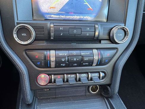Used 2020 Ford Mustang Shelby GT500 w/ Technology Package RWD image 39