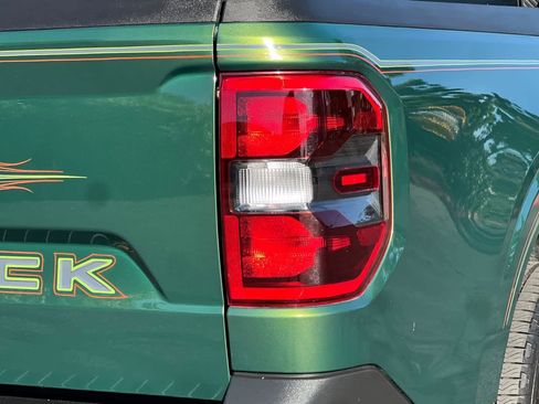Certified 2025 Ford Maverick XLT w/ Black Appearance Package AWD/4WD image 25