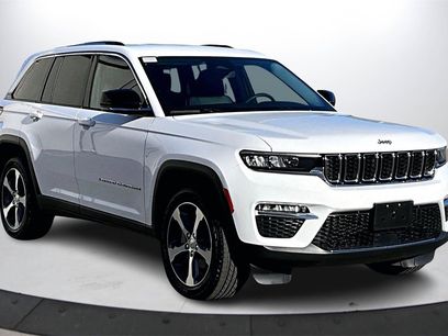 Used 2023 Jeep Grand Cherokee Limited