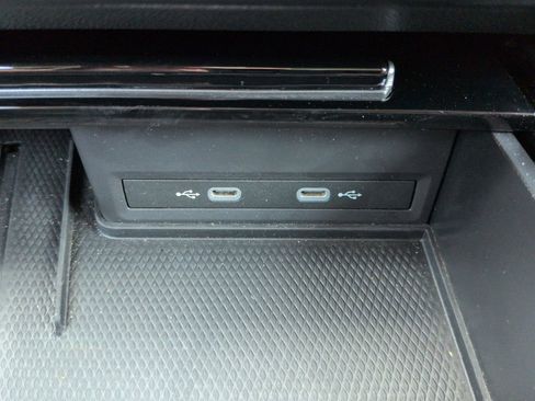 Used 2026 Volkswagen Atlas SE FWD image 22