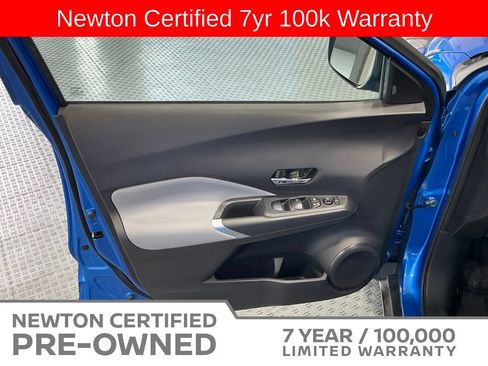 Used 2024 Nissan Kicks SR w/ SR Premium Package FWD image 38