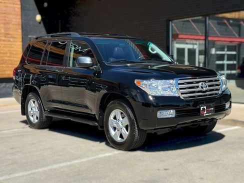 Used 2009 Toyota Land Cruiser AWD/4WD image 9