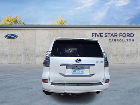 Used 2023 Lexus GX 460 Premium w/ Premium Package image 7