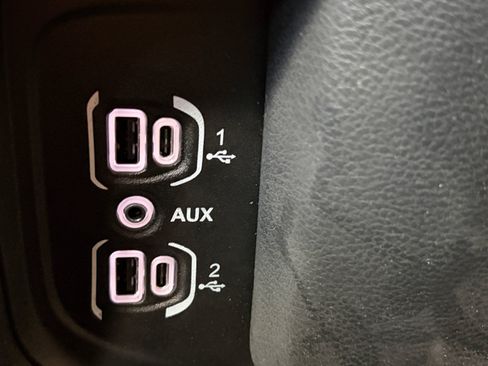 New 2026 RAM 1500 Warlock AWD/4WD image 18