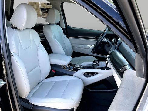 Used 2023 Kia Telluride S w/ S Sunroof Package AWD/4WD image 16