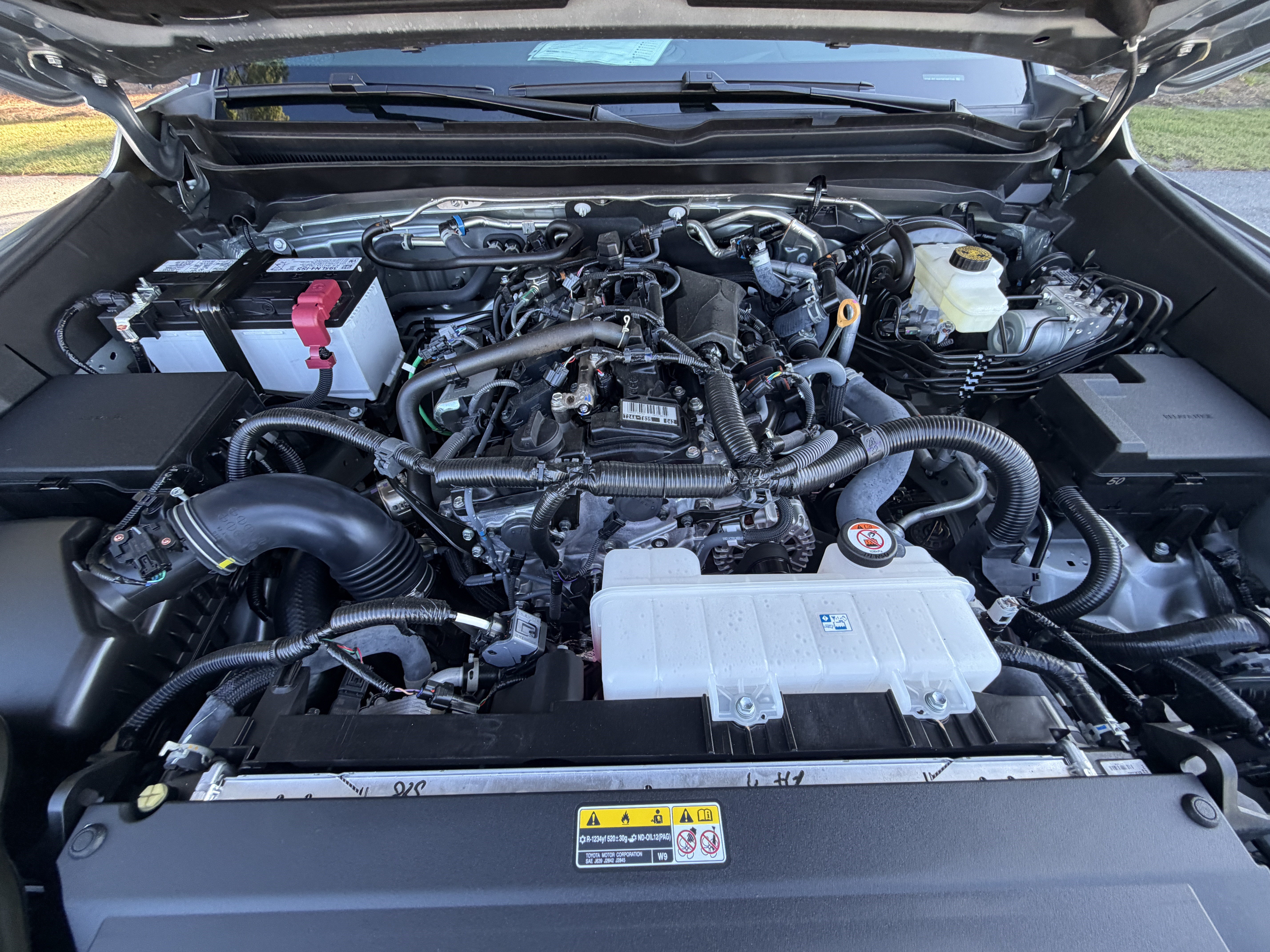 Used 2026 Toyota Tacoma Limited AWD/4WD image 11