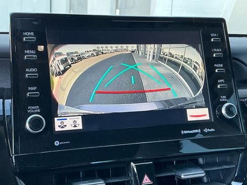 Used 2022 Toyota Camry XLE FWD image 27