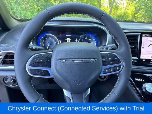 New 2027 Chrysler Pacifica Select FWD image 18