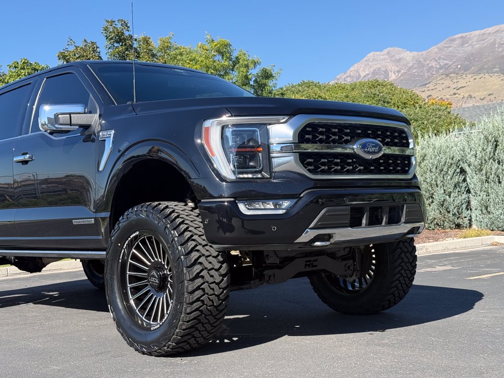 Used 2022 Ford F150 Platinum AWD/4WD image 16