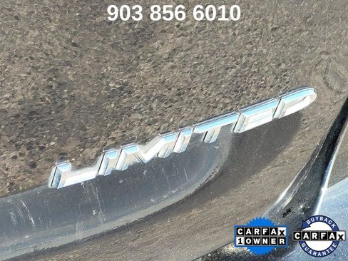 Used 2023 Chrysler Pacifica Limited image 8