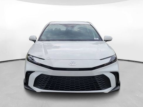 New 2026 Toyota Camry SE w/ Convenience Package FWD image 2