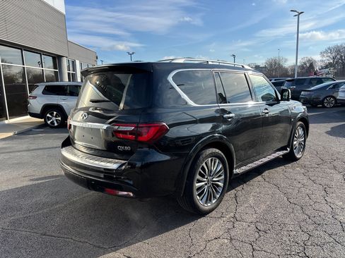 Used 2019 INFINITI QX80 Luxe w/ 22" Wheel Package image 7