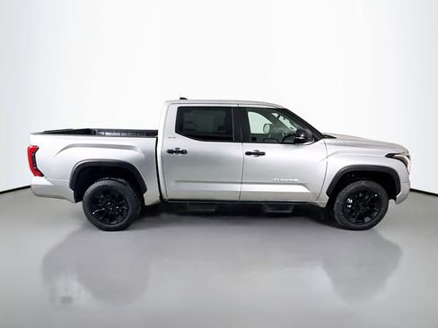 New 2026 Toyota Tundra SR5 image 8