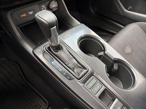 Used 2022 Honda Civic LX image 15