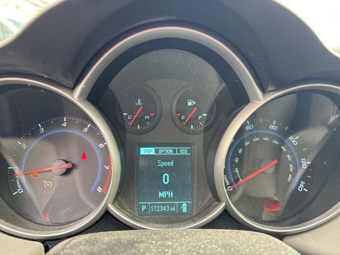 Used 2013 Chevrolet Cruze Eco w/ Enhanced Safety Package image 4