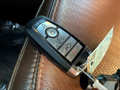 Used 2024 Ford F150 King Ranch w/ FX4 Off-Road Package image 10