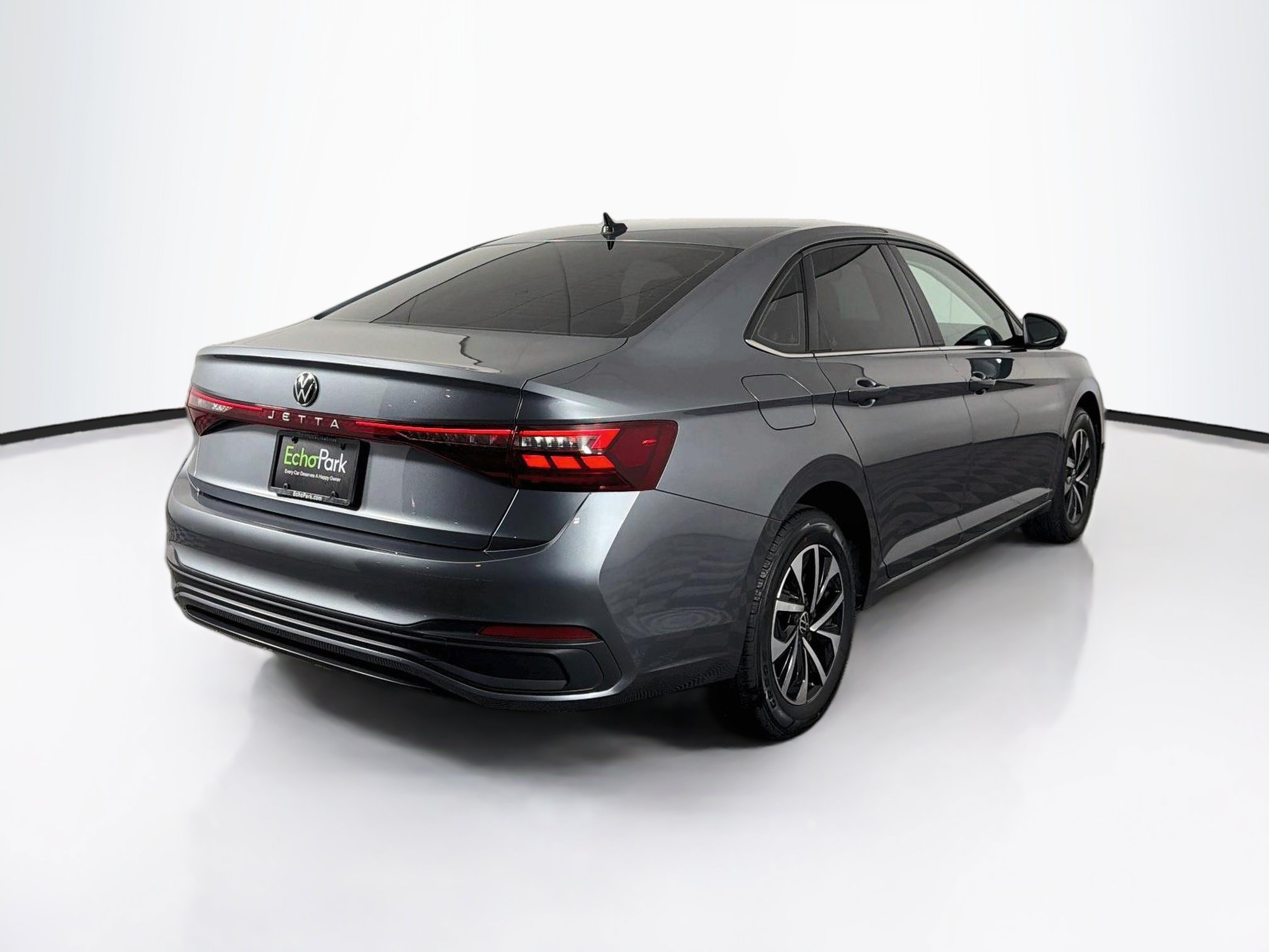 Used 2025 Volkswagen Jetta S FWD image 9