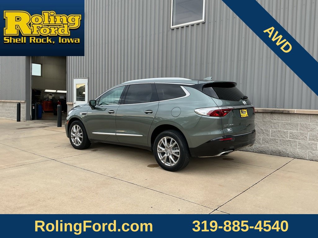 Used 2023 Buick Enclave Premium AWD/4WD image 3