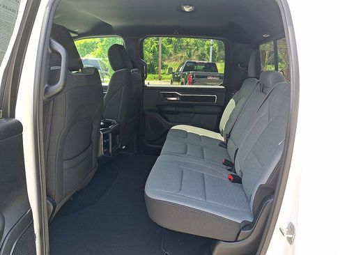 Certified 2025 RAM 1500 Big Horn AWD/4WD image 20