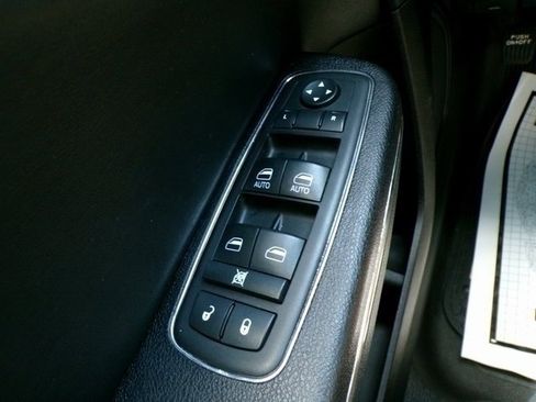 Used 2011 Dodge Charger Police image 23