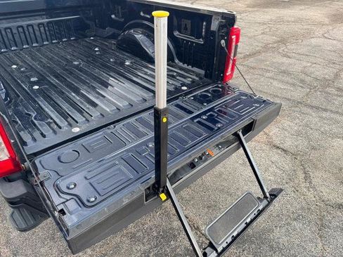 Certified 2023 Ford F250 Lariat w/ Lariat Ultimate Package AWD/4WD image 17