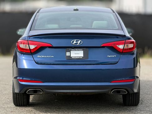 Used 2017 Hyundai Sonata Sport w/ Value Edition Package 02 image 4