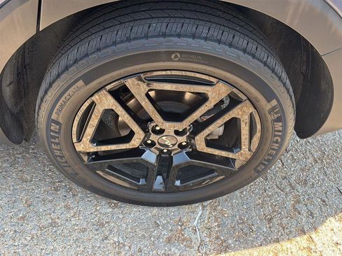 Used 2023 Kia Telluride EX X-Line AWD/4WD image 14