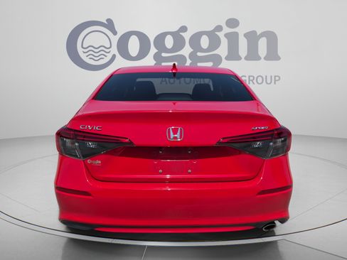 Certified 2024 Honda Civic Sport image 5