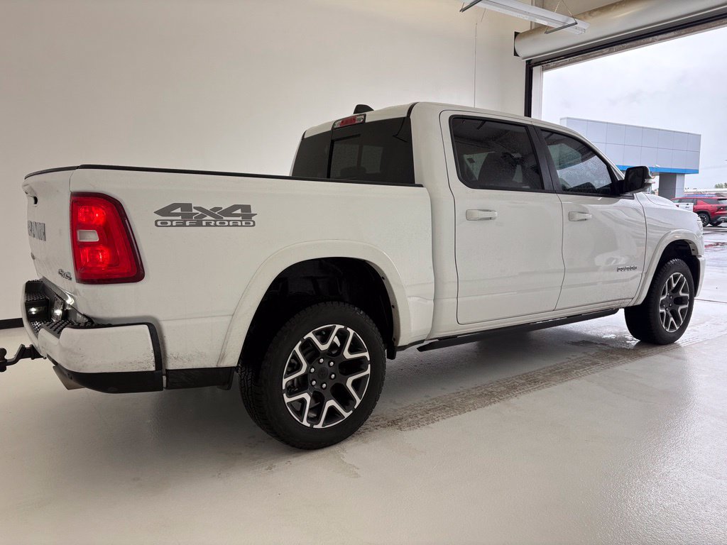 Used 2025 RAM 1500 Laramie AWD/4WD image 25
