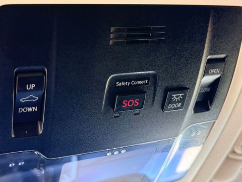 Used 2016 Lexus NX 200t FWD image 28