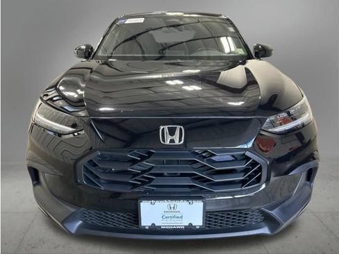 Certified 2025 Honda HR-V Sport image 10