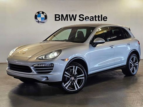 Used 2013 Porsche Cayenne AWD/4WD image 1