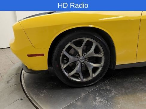 Used 2017 Dodge Challenger SXT Plus image 11