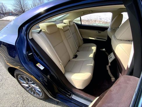 Used 2018 Lexus ES 350 w/ Premier Package image 19