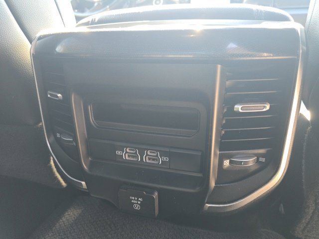 Used 2023 RAM 2500 Laramie AWD/4WD image 16