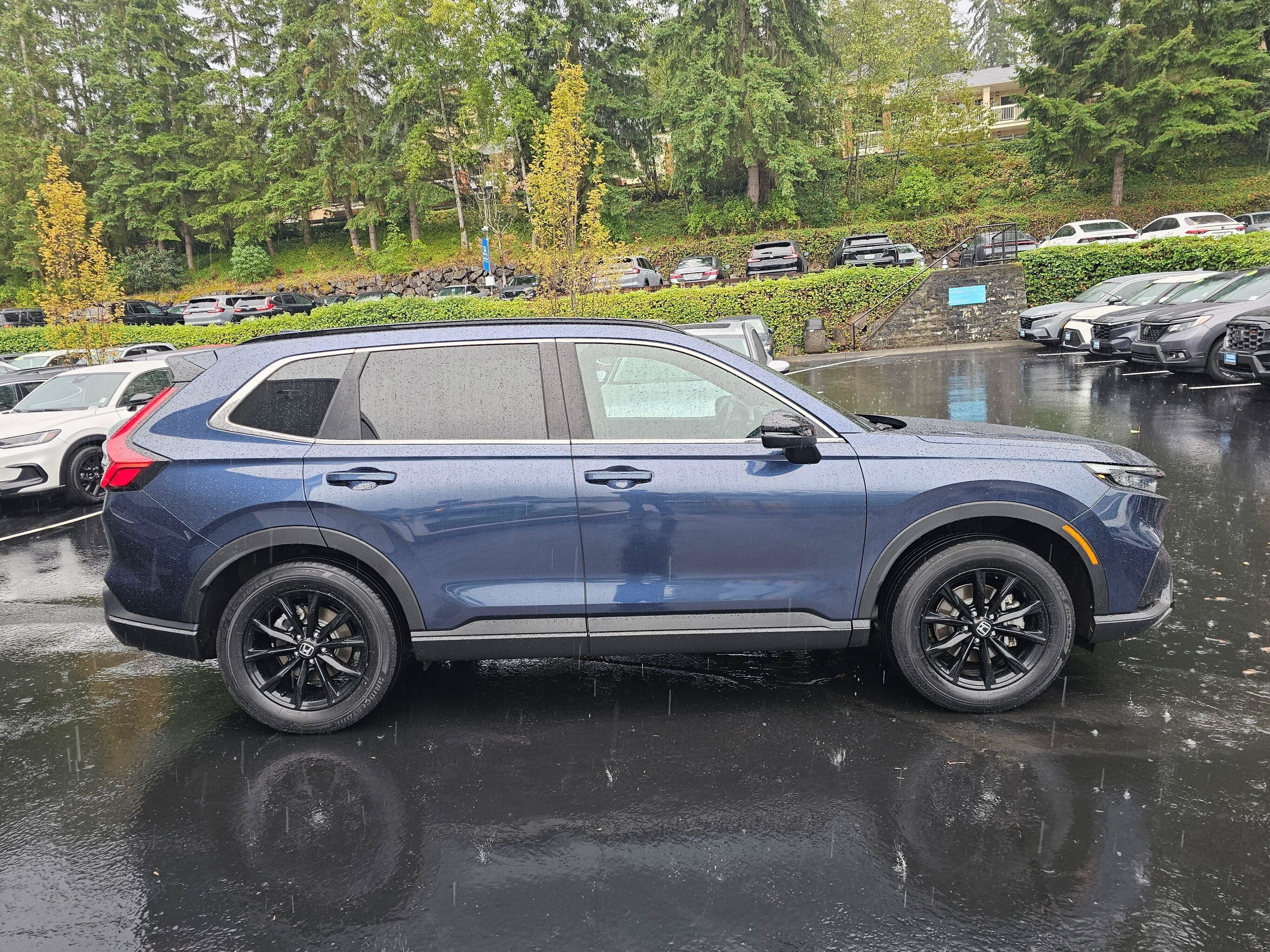 Used 2024 Honda CR-V Sport-L image 8