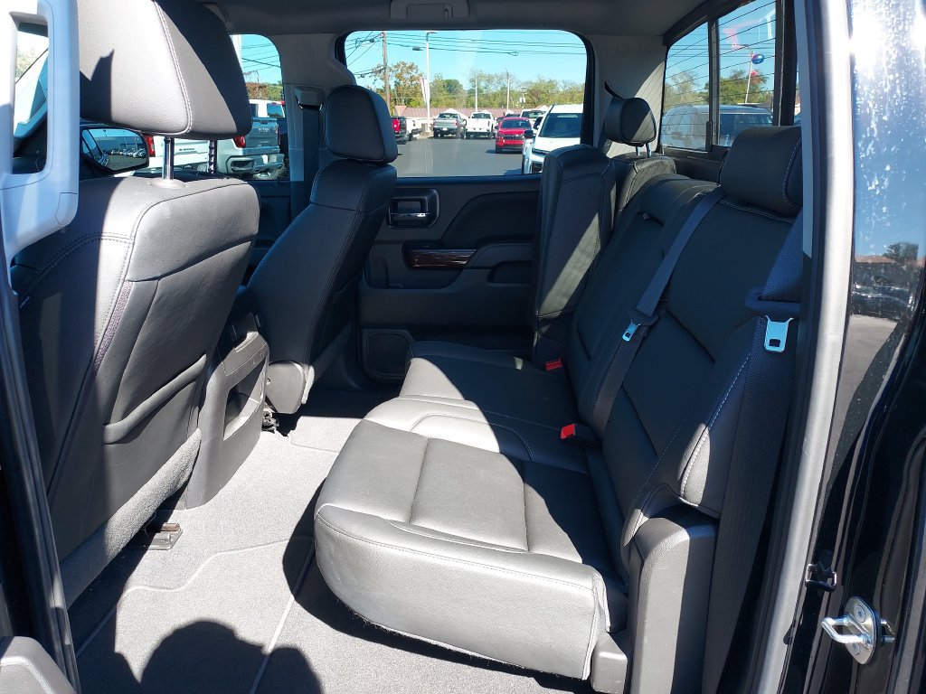 Used 2018 GMC Sierra 1500 SLT w/ SLT Premium Package AWD/4WD image 14