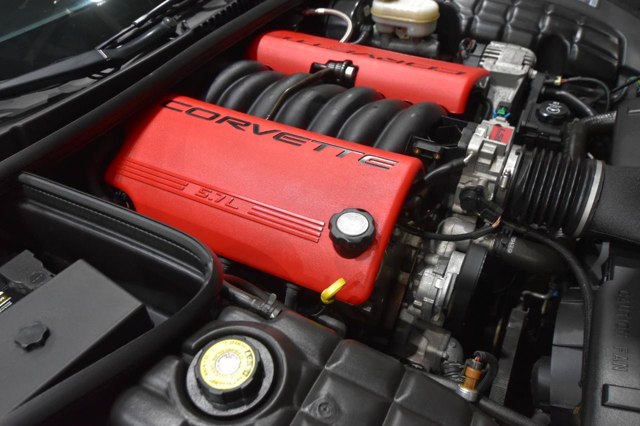 Used 2004 Chevrolet Corvette Z06 w/ Z06 Preferred Equipment Group RWD image 36