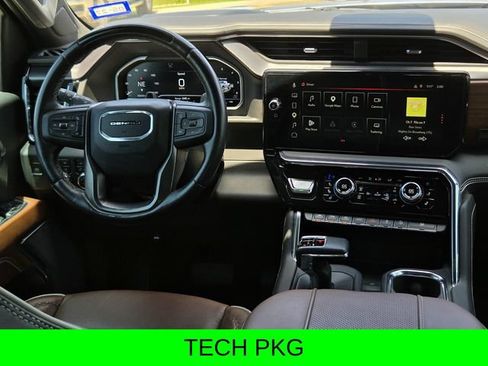 Used 2023 GMC Sierra 1500 Denali Ultimate AWD/4WD image 5