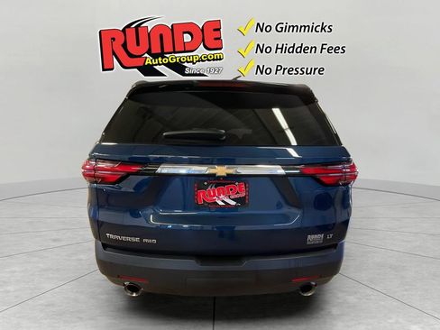 Used 2023 Chevrolet Traverse LT image 4