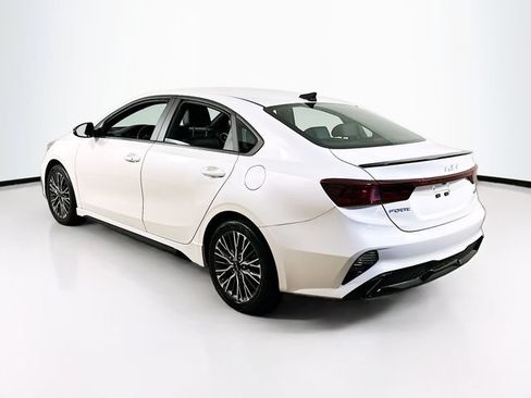 Used 2023 Kia Forte GT-Line w/ GT-Line Technology Package FWD image 5